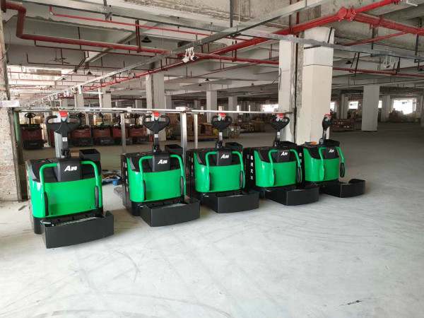 1.5噸的電動(dòng)搬運(yùn)車也會(huì)出現(xiàn)故障，這些你要知道！